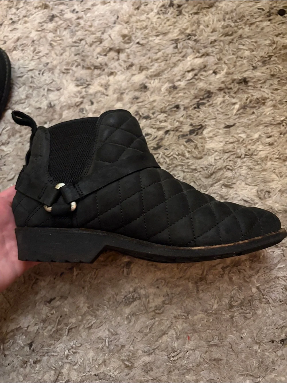 Teva Women’s 7.5 De La Vina Dos waterproof Leather Black Quilted Ankle Shoes